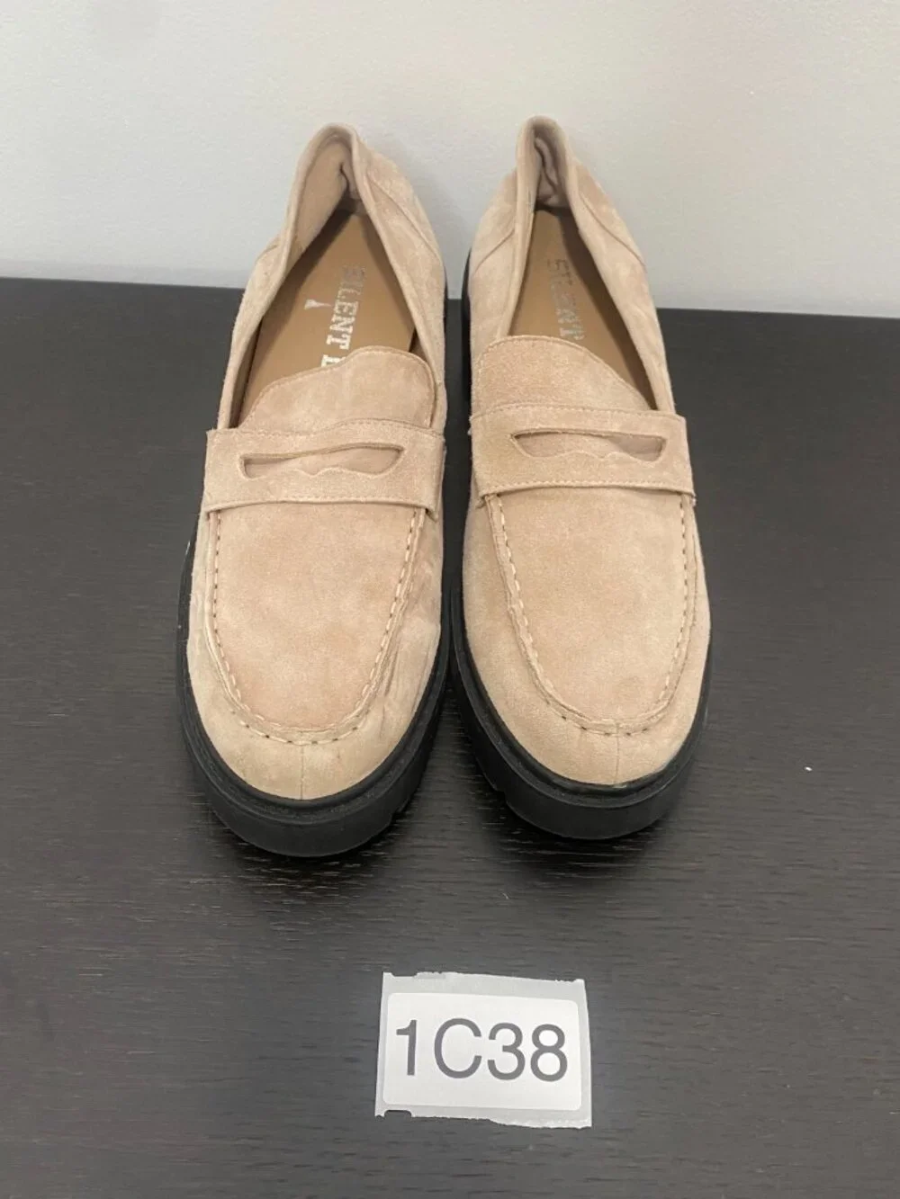 Silent D silent suede